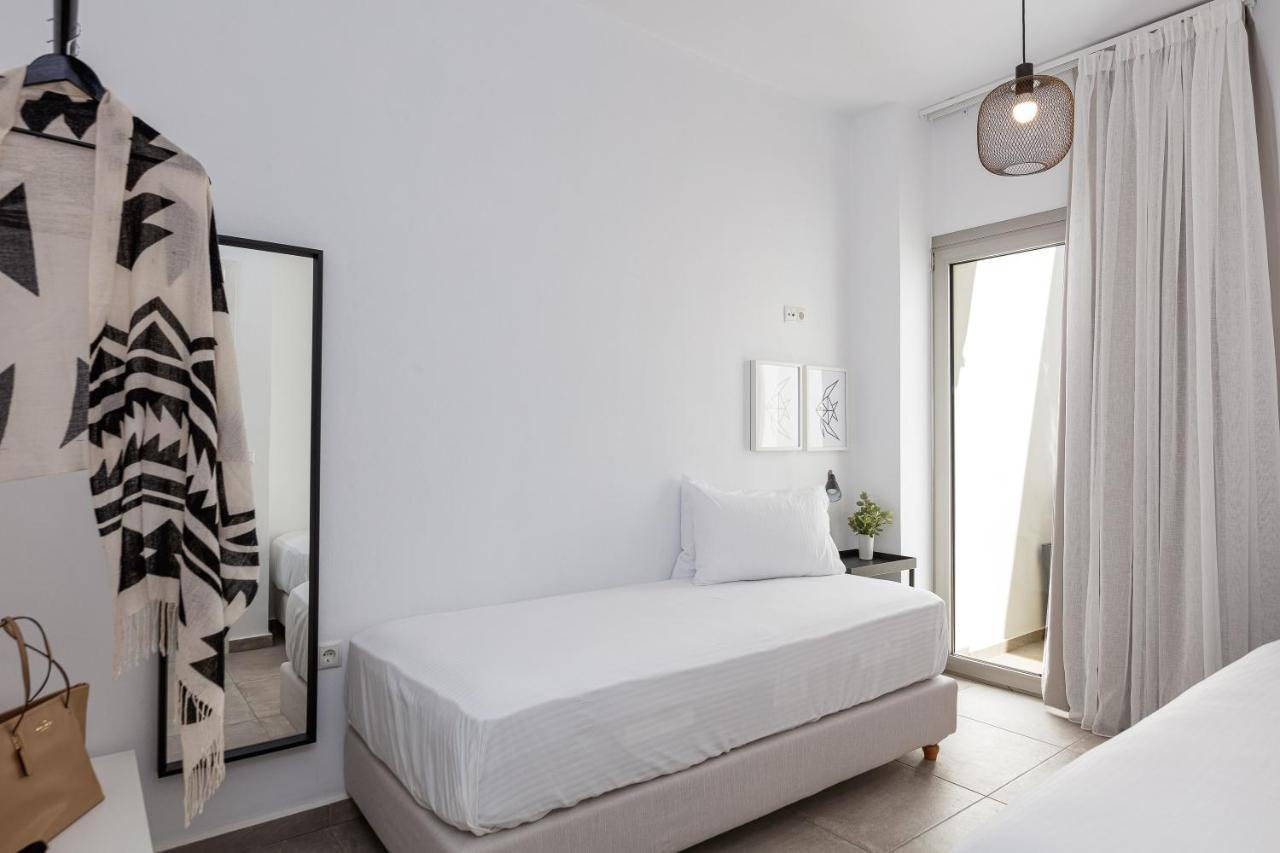 Aelia Seascape Apartments Плакиас Екстериор снимка