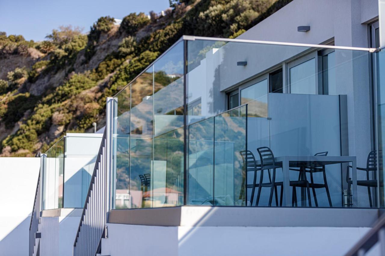 Aelia Seascape Apartments Плакиас Екстериор снимка