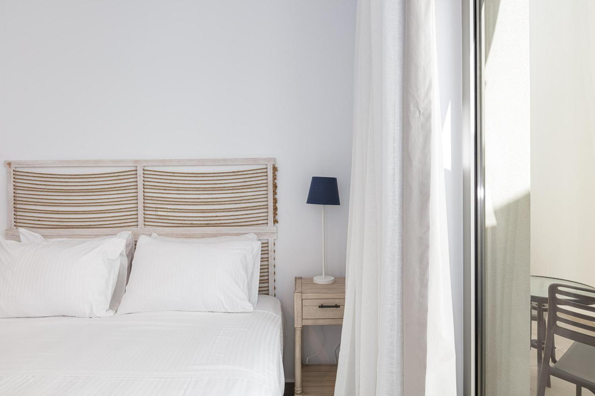 Aelia Seascape Apartments Плакиас Стая снимка